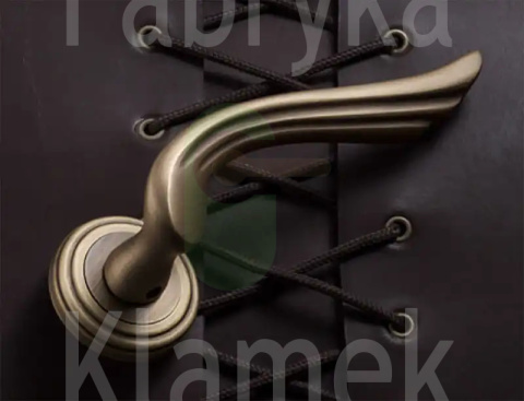 Klamka Aria 011 PM - patyna Klamka Aria 011 PM - patyna